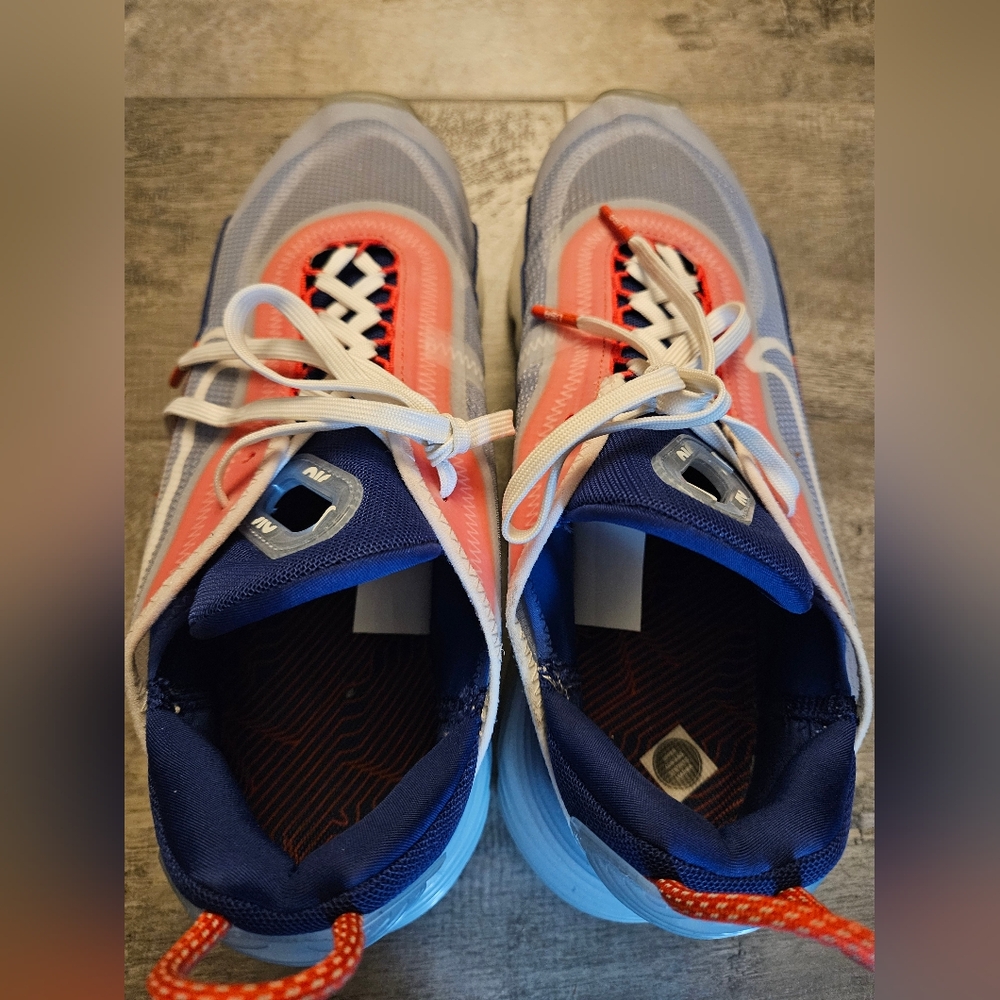 Nike Mens Sneakers - Picture 7 of 9